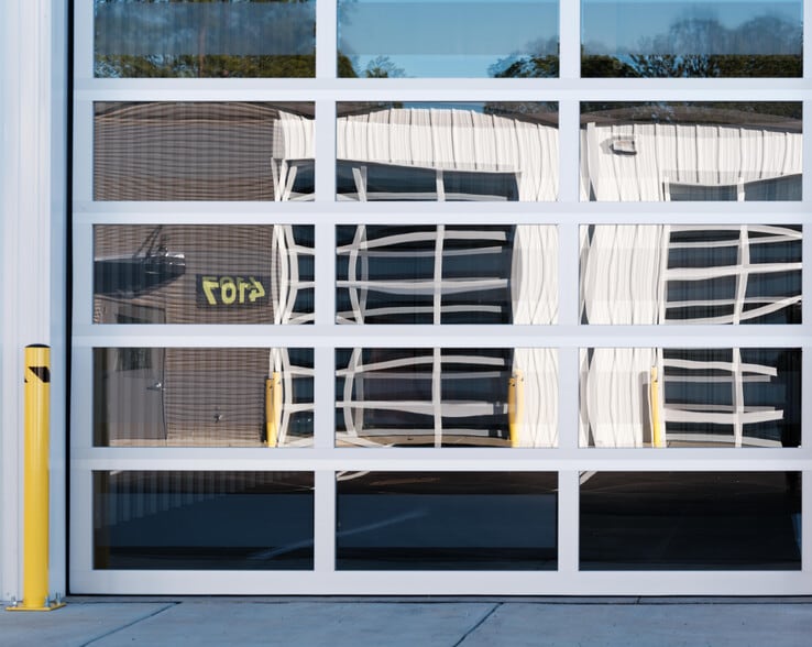More Photos Of 3890 Douglas Way, Hoover Industrial For Lease