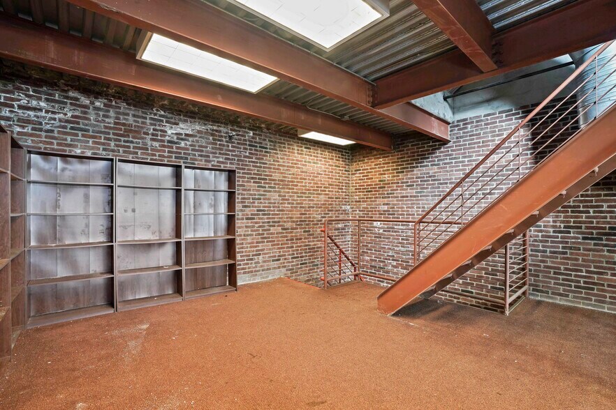 More Photos Of 9206 3rd Ave, Brooklyn Storefront Retail Office For Lease