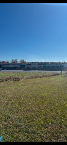 More Photos Of 25127 Highway 5, Lonsdale General Retail For Lease