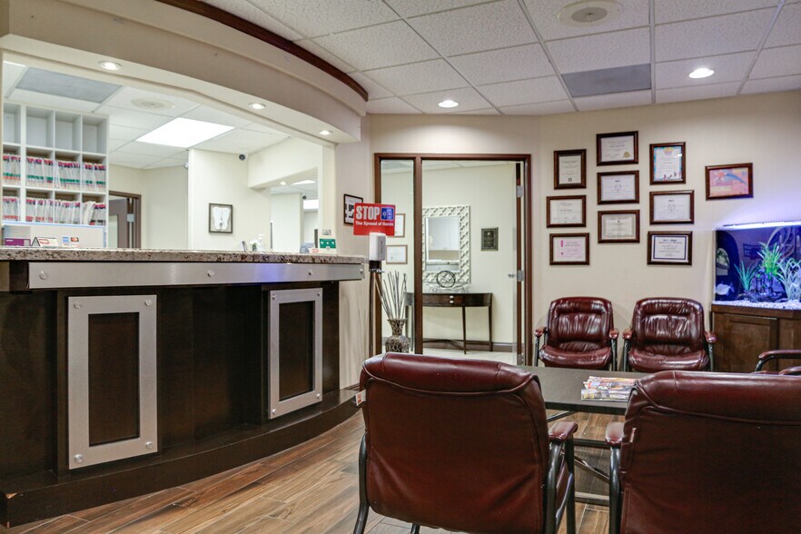 More Photos Of 10225 Austin Dr, Spring Valley Medical For Lease