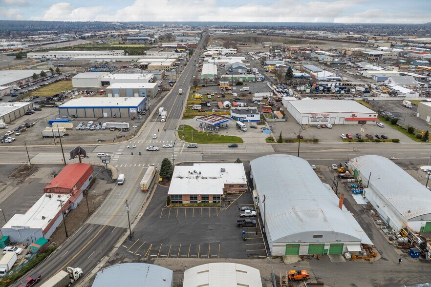 More Photos Of 802 N Fancher Rd, Spokane Valley Office For Sale