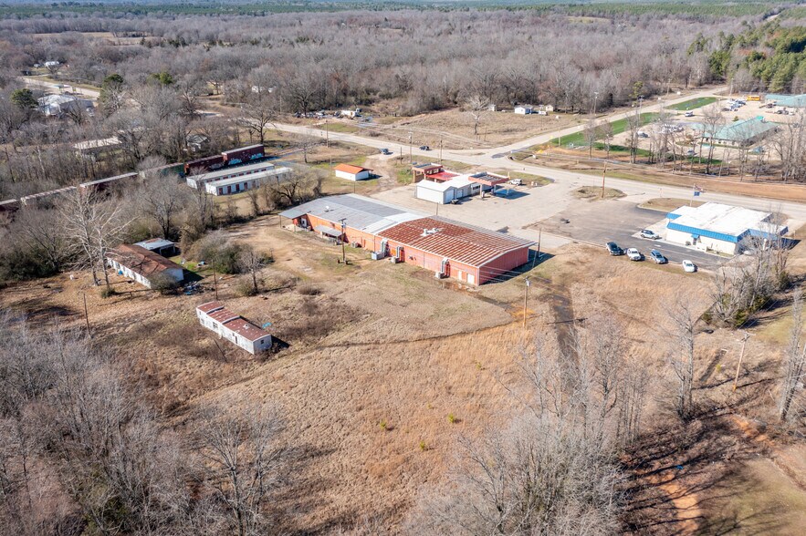 More Photos Of 6598 OK-98 Highway, Wright City Flex For Sale