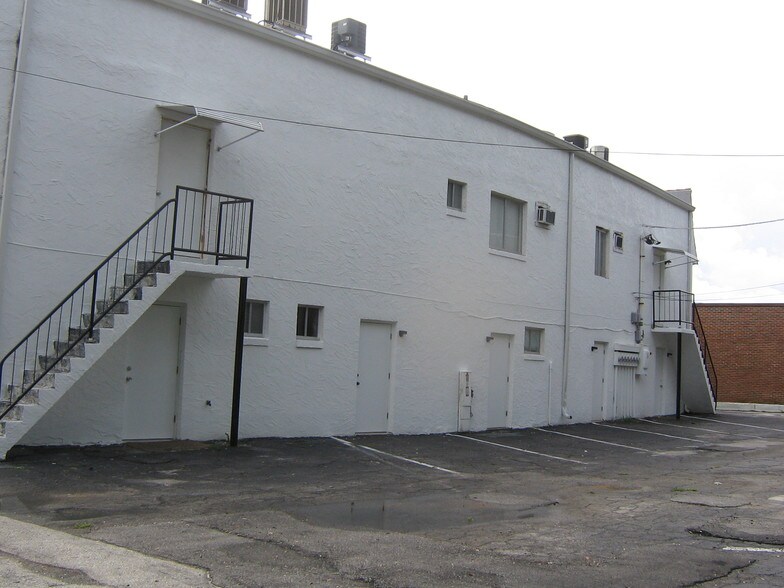 More Photos Of 1615 Ridgewood Ave, Holly Hill Loft Creative Space For Sale