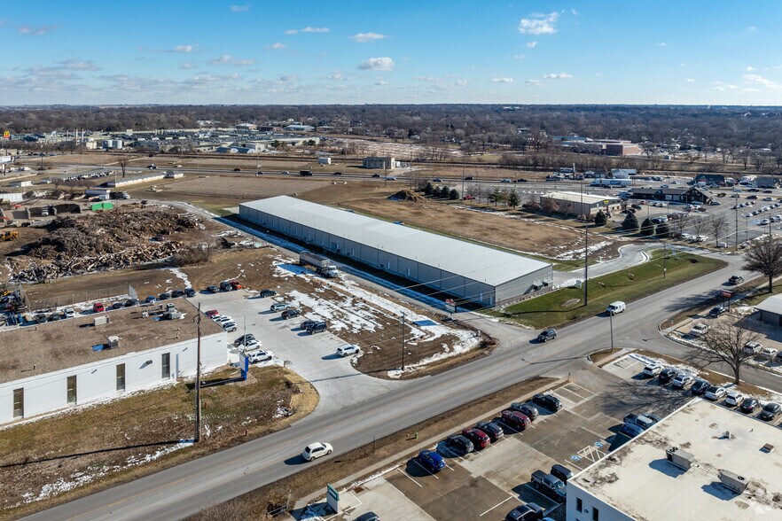 More Photos Of 4040 N 48 St, Lincoln Warehouse For Sale