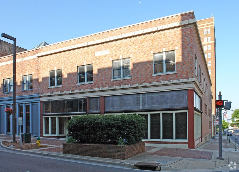100 Jefferson St, Huntsville, AL 35801 Lofts/Showrooms For Lease
