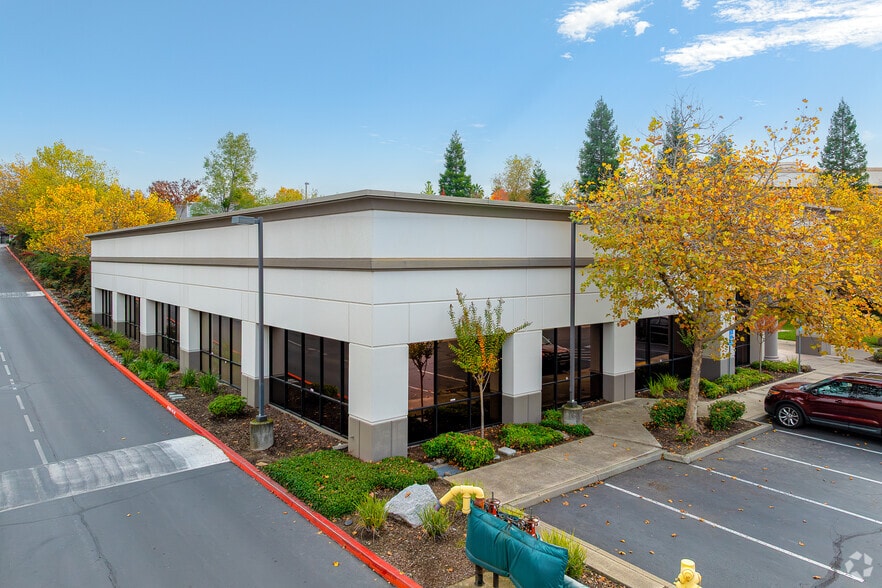 More Photos Of 2210 Plaza Dr, Rocklin Medical For Lease