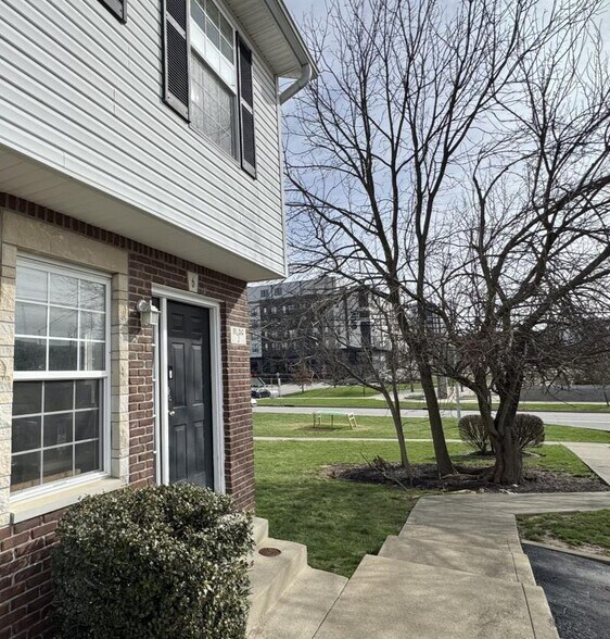 More Photos Of 1426-1496 N Kinser Pike, Bloomington Apartments For Sale
