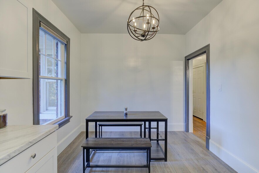More Photos Of 196 N Auburndale St, Memphis Apartments For Sale