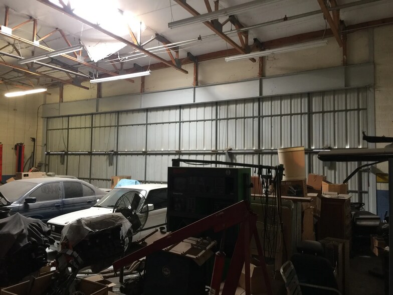 More Photos Of 300 S 79th St, Chandler Service For Lease