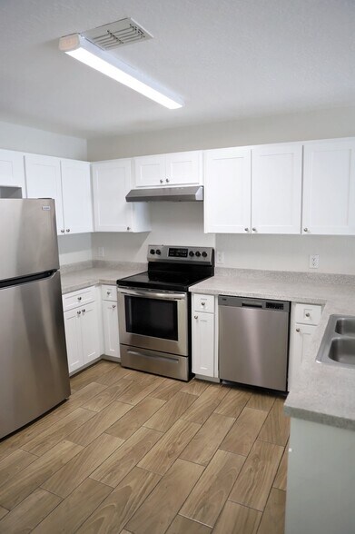More Photos Of 210 S Orange Ave, Bartow Apartments For Sale