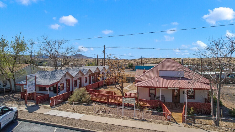Primary Photo Of 620 E Beale St, Kingman Office Residential For Sale