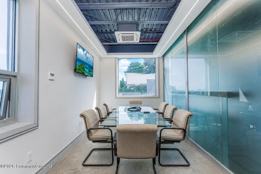 More Photos Of 16 Concord Pl, Staten Island Warehouse For Sale