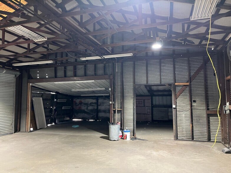 More Photos Of 5020 Mansfield Hwy, Fort Worth Auto Repair For Sale