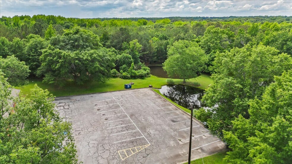 More Photos Of 889 Commerce Dr Sw, Conyers Loft Creative Space For Sale