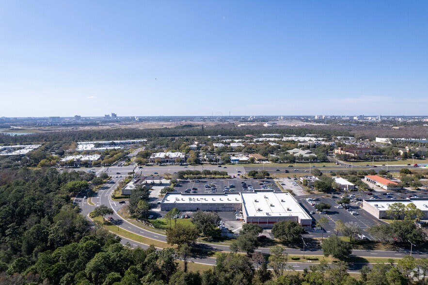 More Photos Of 8421-8481 S John Young Pky, Orlando General Retail For Lease