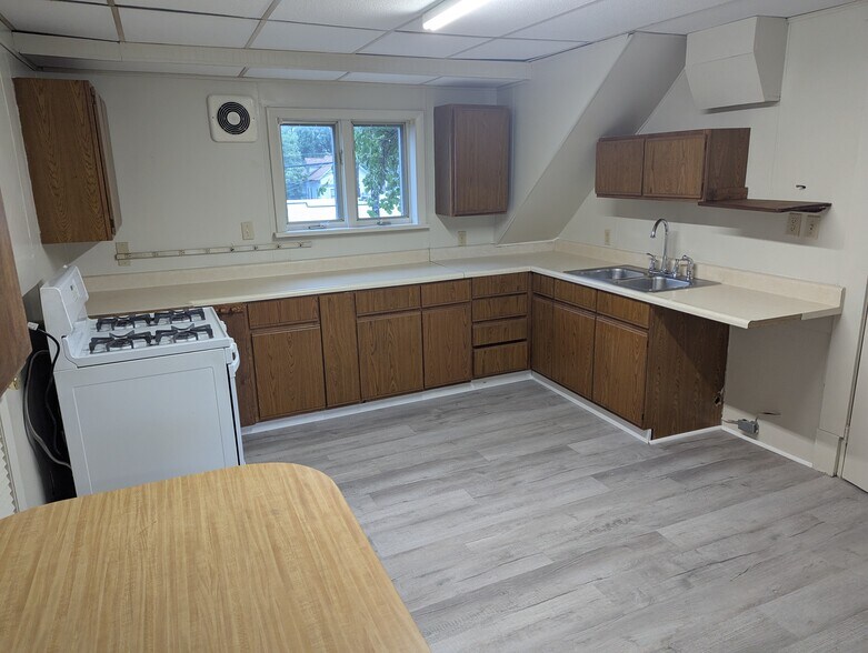 More Photos Of 1416-1418 Franklin St, Michigan City Storefront Retail Residential For Sale