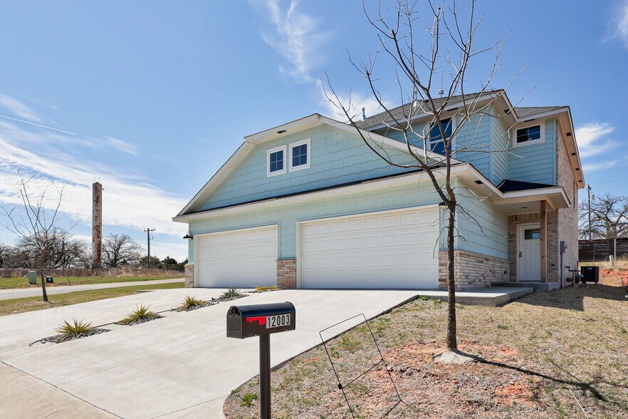 More Photos Of 12001 Rivers Trl, Oklahoma City Specialty For Sale