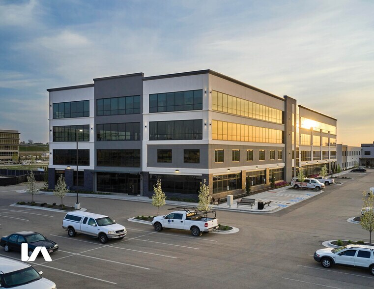 More Photos Of 2760 W Excursion Dr, Meridian Office For Lease