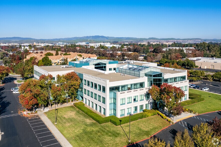 More Photos Of 5960 Inglewood Dr, Pleasanton Office For Sale