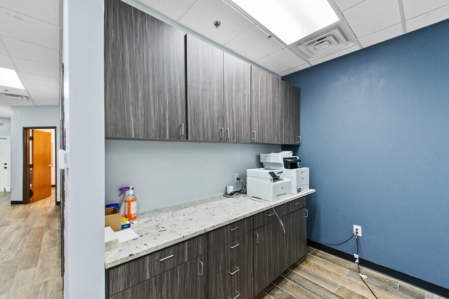 More Photos Of 4819 SH 121, The Colony Medical For Lease