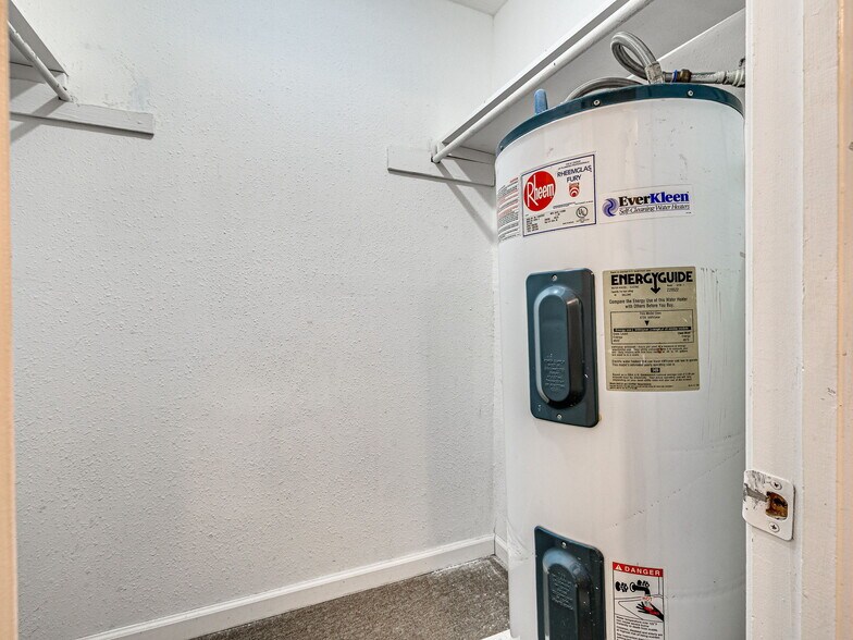 More Photos Of 7404 Lyrewood Ln, Oklahoma City Apartments For Sale