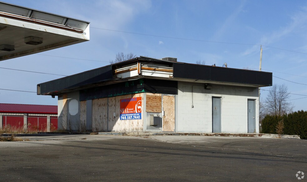More Photos Of 1495 Findlay Rd, Lima Service Station For Lease