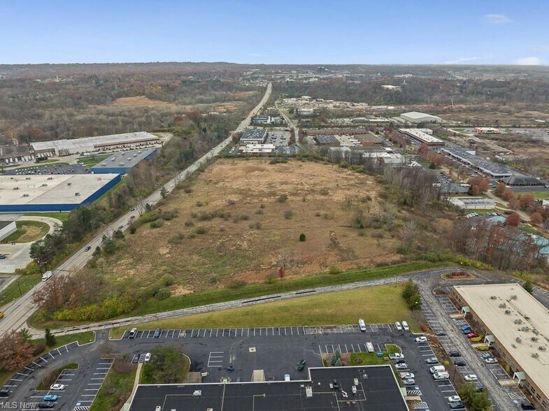 More Photos Of Rockside Rd & Sweet Valley dr, Valley View Land For Sale