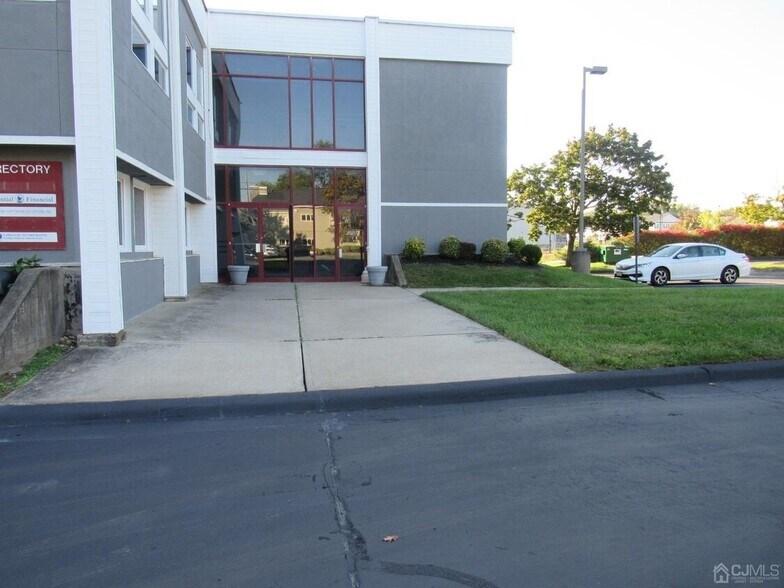 More Photos Of 981 State Route 33 W, Monroe Township Coworking Space