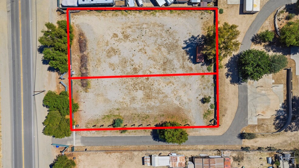 More Photos Of 16166 Sierra Hwy, Santa Clarita Land For Lease