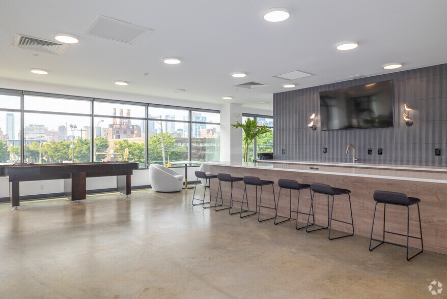 More Photos Of 741 Spring Garden St, Philadelphia Apartments For Lease