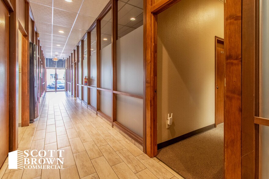 More Photos Of 225 W Hickory St, Denton Loft Creative Space For Lease