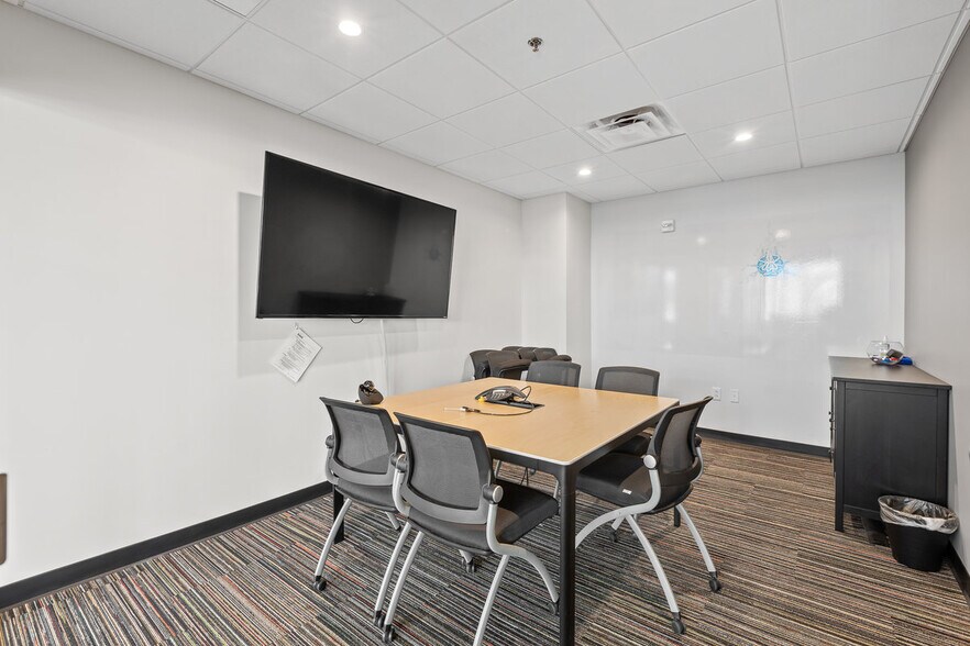 More Photos Of 605 Chestnut St, Chattanooga Loft Creative Space For Lease