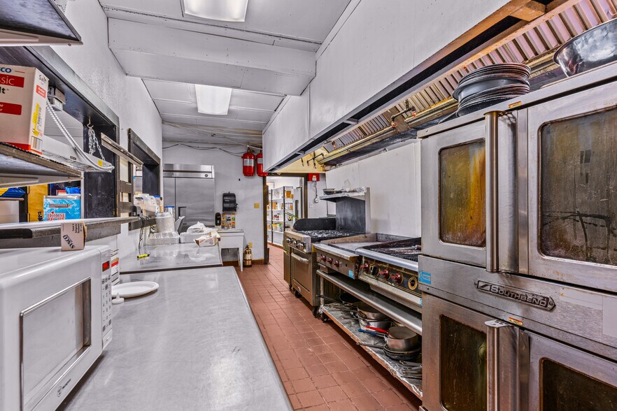 More Photos Of 23 Cuchara Ave E, La Veta Restaurant For Sale