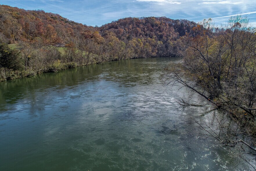 More Photos Of 311 Ross Cemetery Rd, Rocky Top Land For Sale