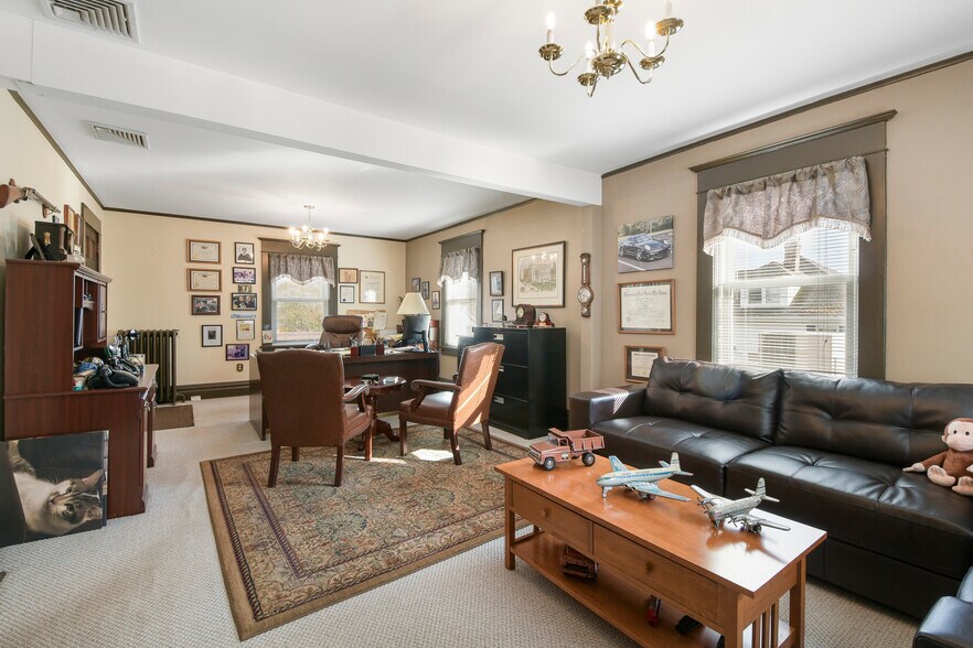 More Photos Of 105 Gleneida Ave, Carmel Office For Sale