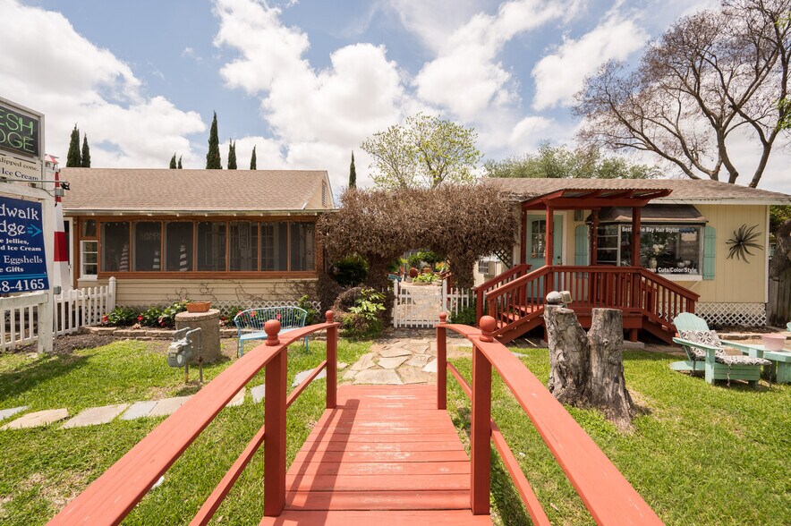 More Photos Of 706 Bradford Ave, Kemah Land For Sale