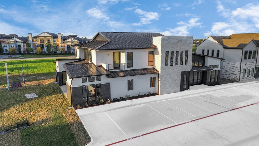 More Photos Of 220 Bella Katy Dr, Katy Office Residential For Lease
