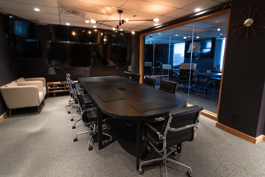 More Photos Of 110 S Main St, Wichita Office Residential For Sale