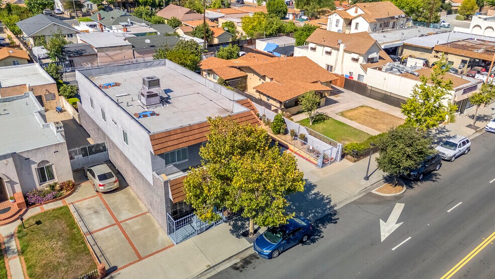 More Photos Of 439 N Maclay Ave, San Fernando Office For Sale