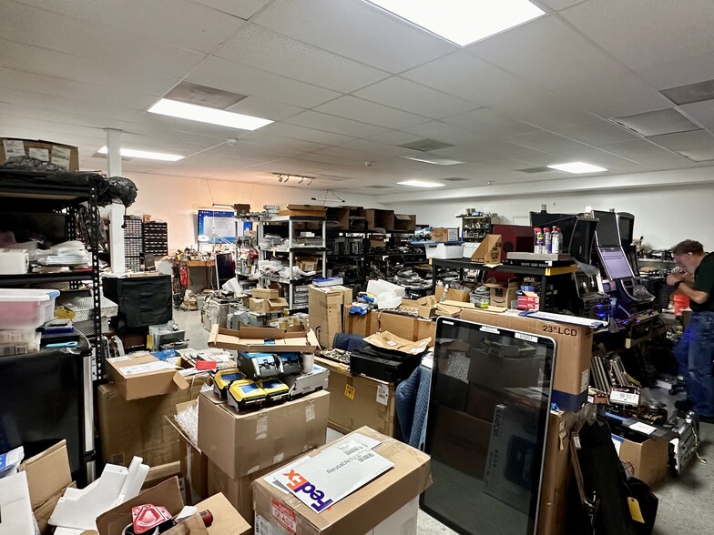 More Photos Of 3732-3758 SW 30th Ave, Fort Lauderdale Warehouse For Sale