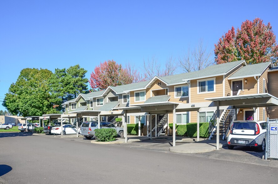 More Photos Of 8011 NE Fourth Plain Blvd, Vancouver Apartments For Sale