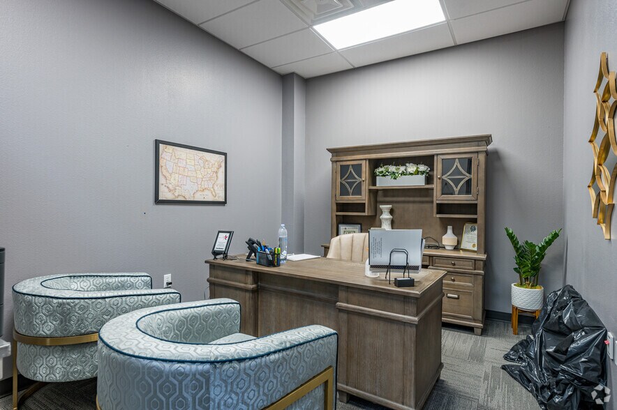 More Photos Of 8479 Davis Blvd, North Richland Hills Medical For Lease