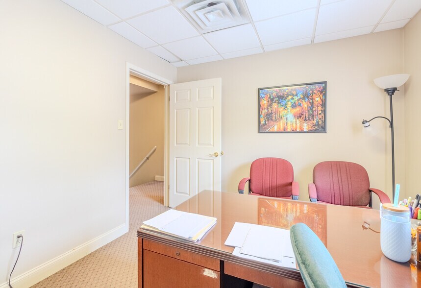 More Photos Of 2703 Mosside Blvd, Monroeville Medical For Lease
