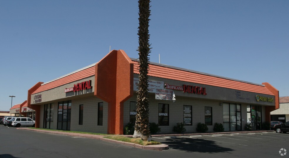 More Photos Of 4855-4865 S Pecos Rd, Las Vegas Unknown For Lease