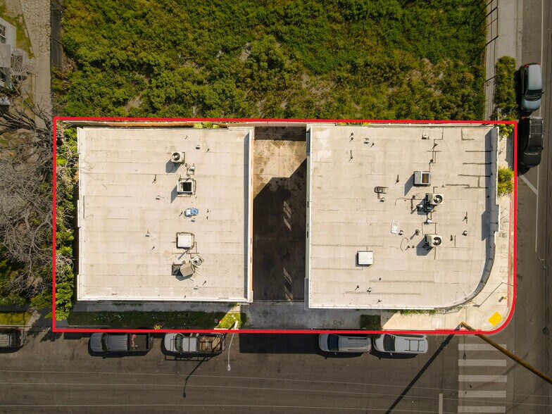 More Photos Of 6500 S Main St, Los Angeles Apartments For Sale