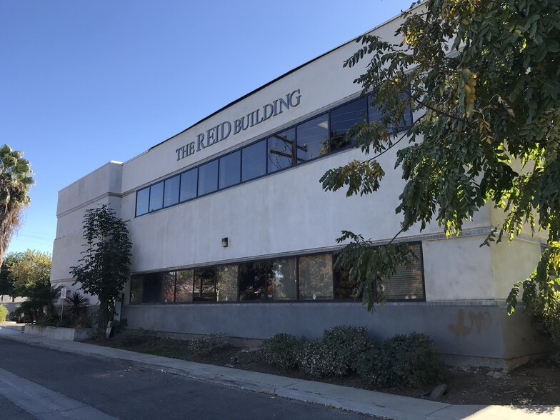 More Photos Of 1011 E Devonshire Ave, Hemet Office For Sale