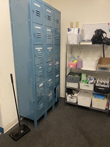 More Photos Of 2025 W Grant Rd, Tucson Medical For Sale