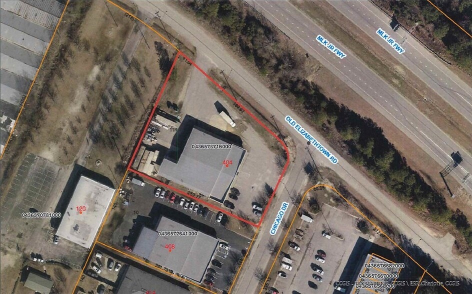 More Photos Of 404 Chicago Dr, Fayetteville Flex For Lease