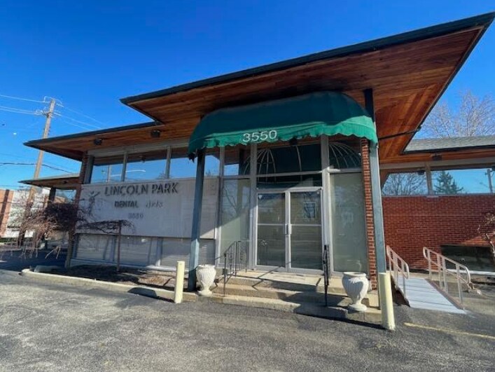 More Photos Of 3550 Far Hills Ave, Dayton Office For Sale