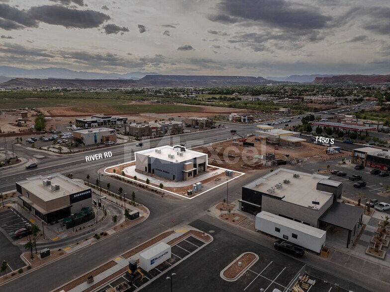 More Photos Of 1491 S River Rd, St George Restaurant For Sale